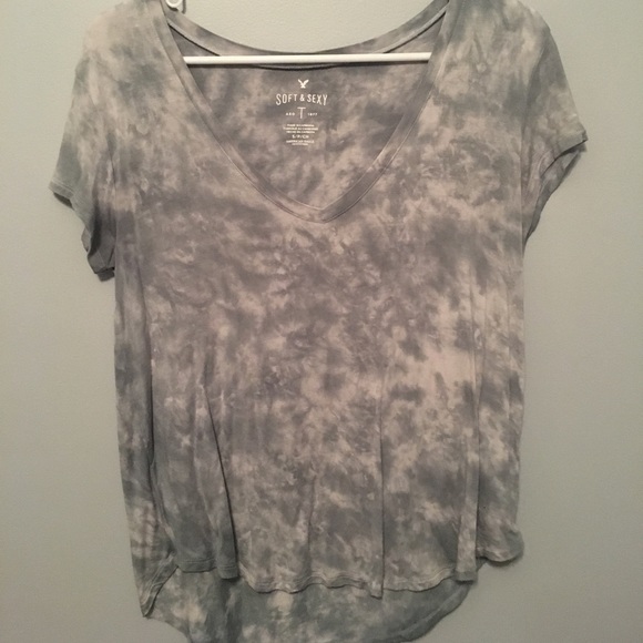 American Eagle Outfitters Tops - Soft & sexy t-shirt